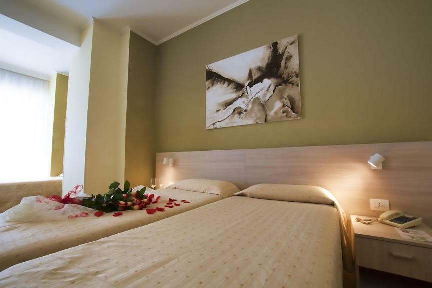 Hotel Scacciapensieri نيتّونو المظهر الخارجي الصورة
