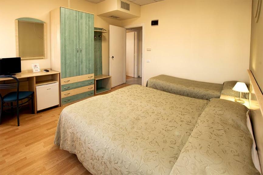Hotel Scacciapensieri نيتّونو المظهر الخارجي الصورة