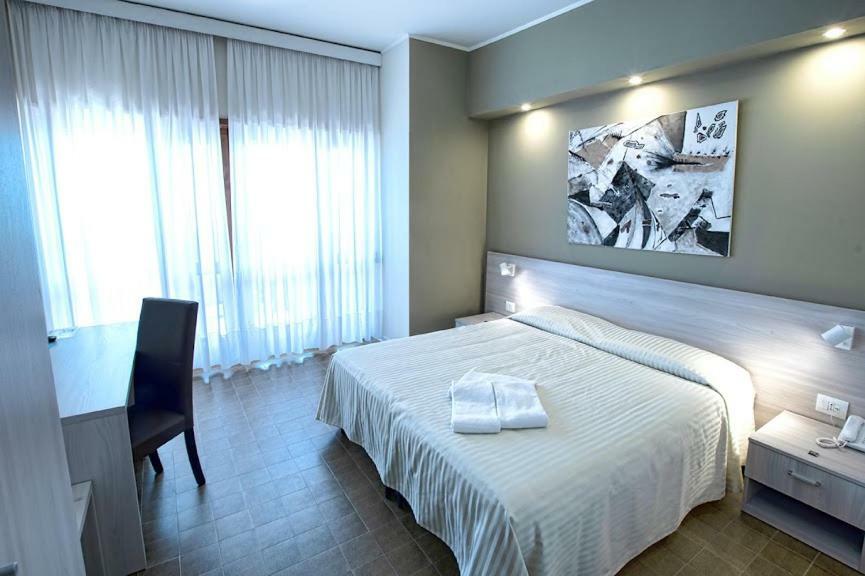 Hotel Scacciapensieri نيتّونو المظهر الخارجي الصورة