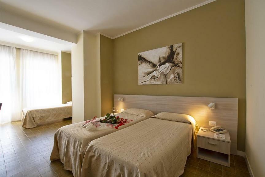 Hotel Scacciapensieri نيتّونو المظهر الخارجي الصورة