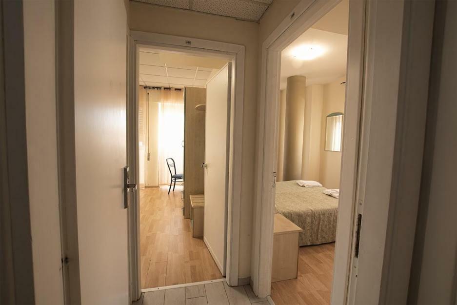Hotel Scacciapensieri نيتّونو المظهر الخارجي الصورة
