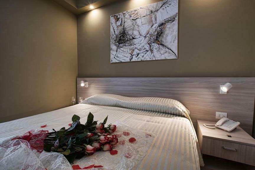 Hotel Scacciapensieri نيتّونو المظهر الخارجي الصورة