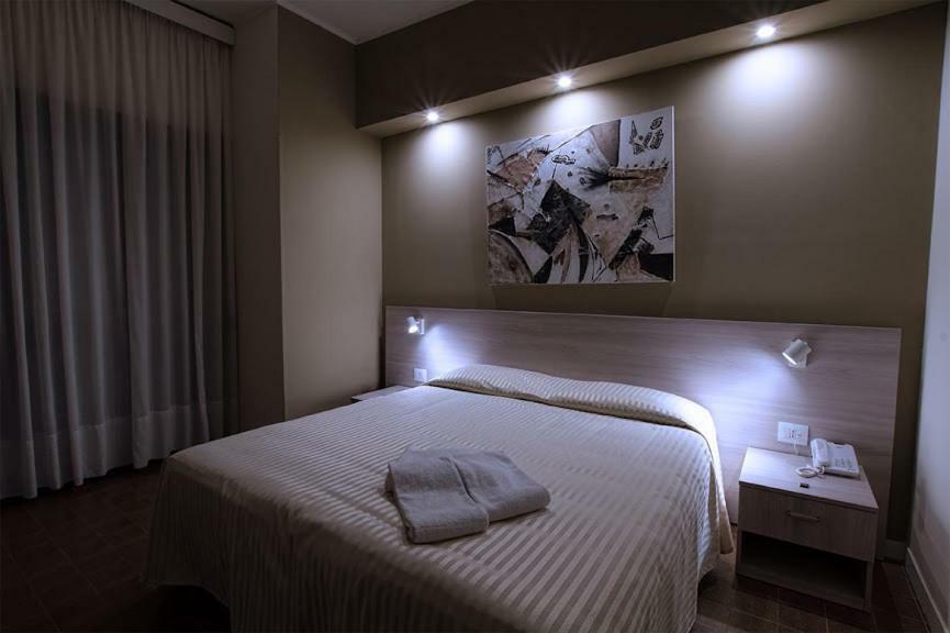 Hotel Scacciapensieri نيتّونو المظهر الخارجي الصورة