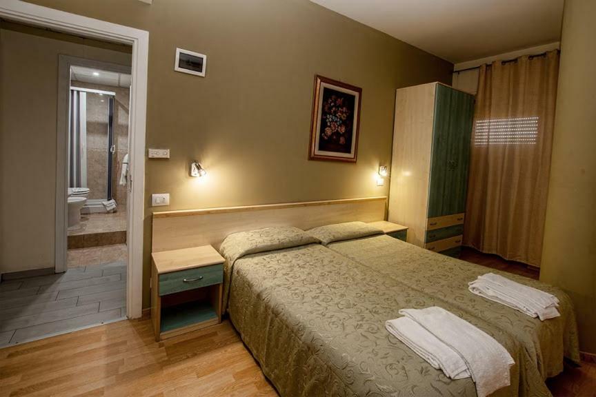 Hotel Scacciapensieri نيتّونو المظهر الخارجي الصورة