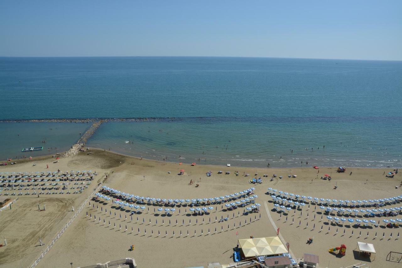 Hotel Scacciapensieri نيتّونو المظهر الخارجي الصورة